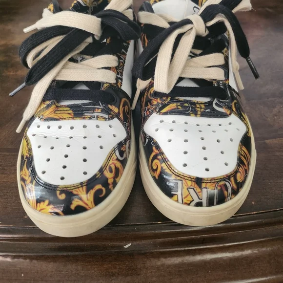 Versace Jeans Couture Baroque print Low-top Trainers size 8